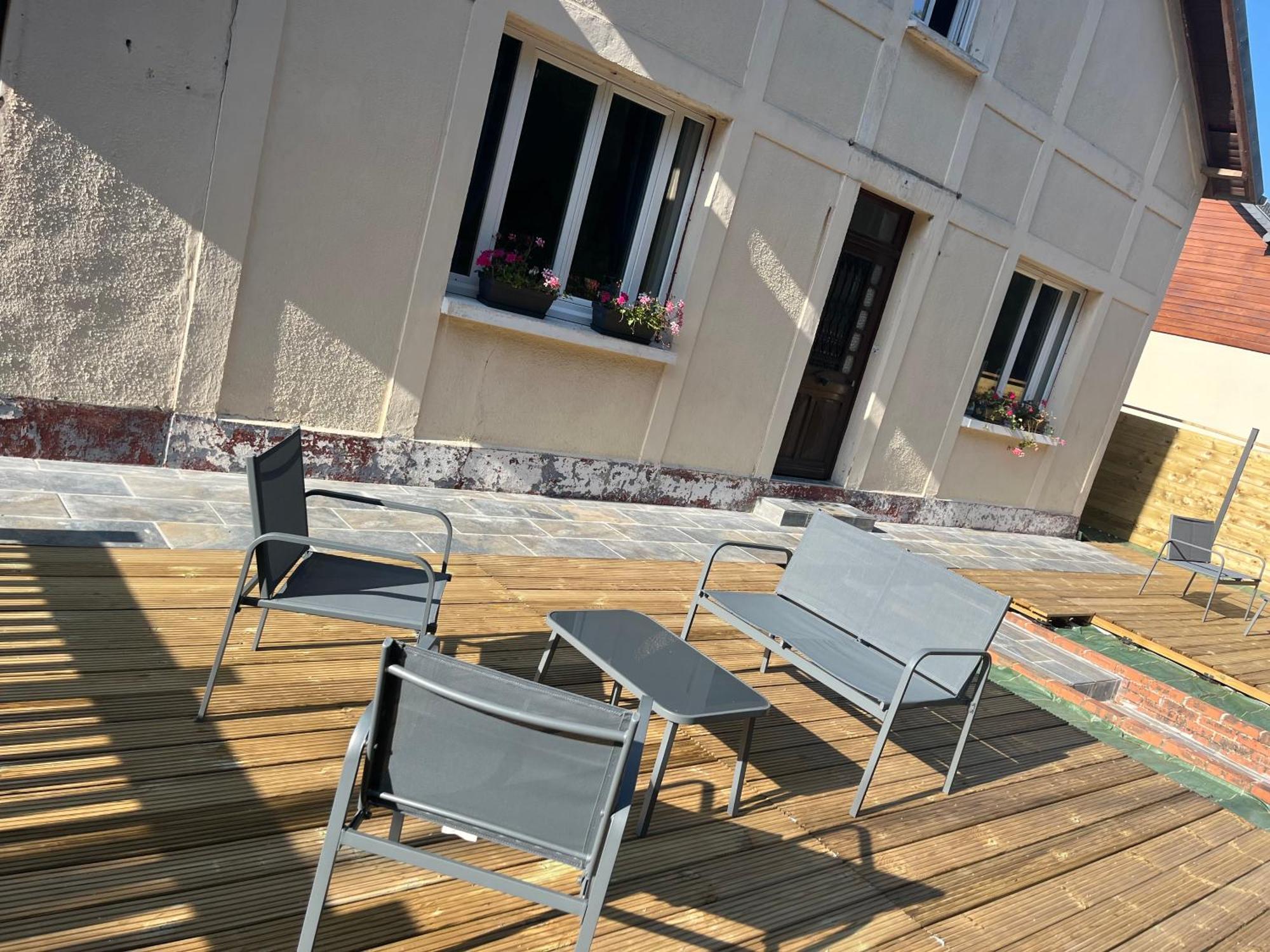 Apartamento Chez Melanie, Pres De L'Abbaye Jumièges Exterior foto